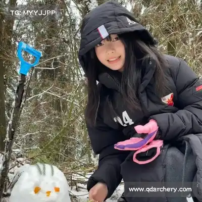 璋景鐝